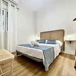 House In City Garden 3
